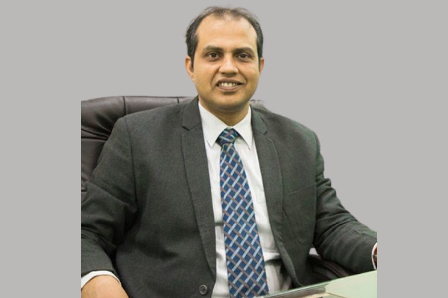 Best Dental Surgeon in South Extension: Discover Excellence in Dental Care with Dr. Abhishek Bhardwaj