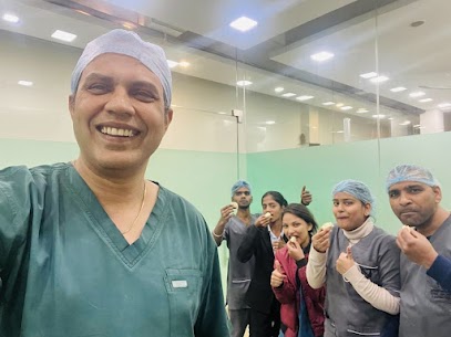 Who Is the Best Dental Treatment Expert in South Extension 1?