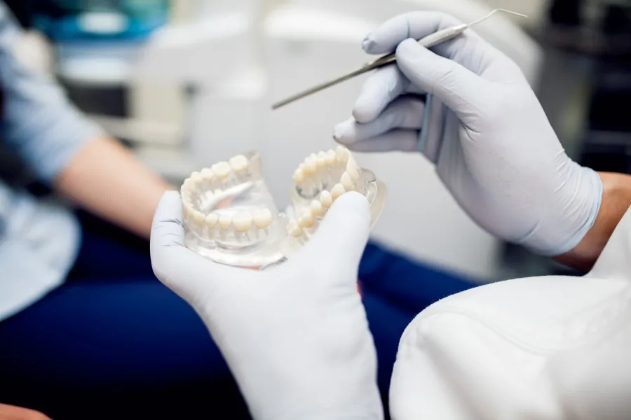 How to Find the Best Dental Crown Treatment in South Extension for a Natural Smile?